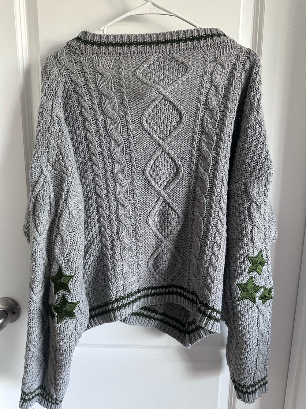 Taylor Swift Gray Cable-Knit Cardigan with Green Star Detail - Picture 3 of 3